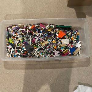 miscellaneous legos! thousands of them!